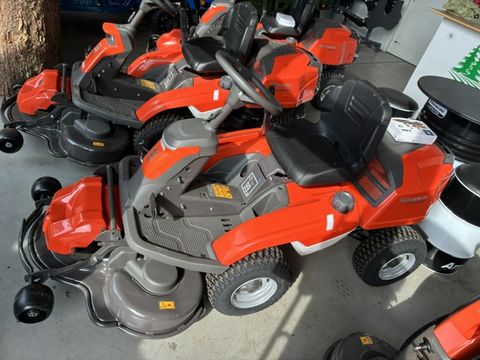 Husqvarna Rider R216 Ts AWD inkl. Mähdeck Combi 103cm