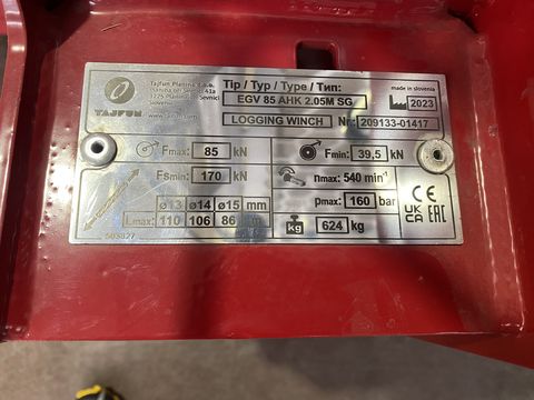 Tajfun EGV85 AHK SG mit Schildbreite 205 cm