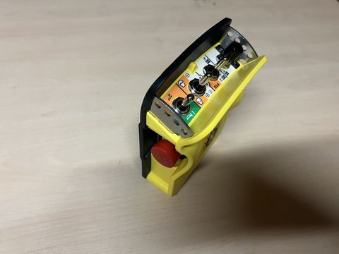 Tajfun EGV85 AHK SG mit Schildbreite 205 cm