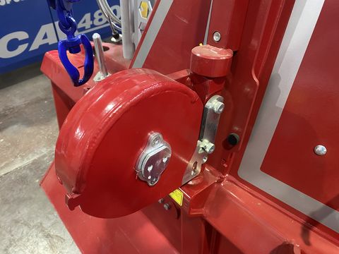 Tajfun EGV85 AHK SG mit Schildbreite 205 cm