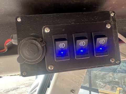 Lindner 1048 A
