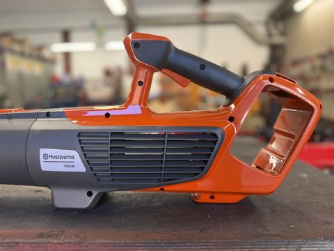 Husqvarna 122iB Akkublasgerät