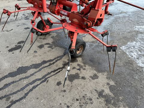 SIP Spider 455 Pro Kreiselzettwender mit Schwenkbock