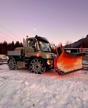 Mercedes Unimog U219