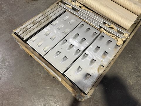 Sonstige NIRO Jauchenrinnenabdeckungen 500x200x25 