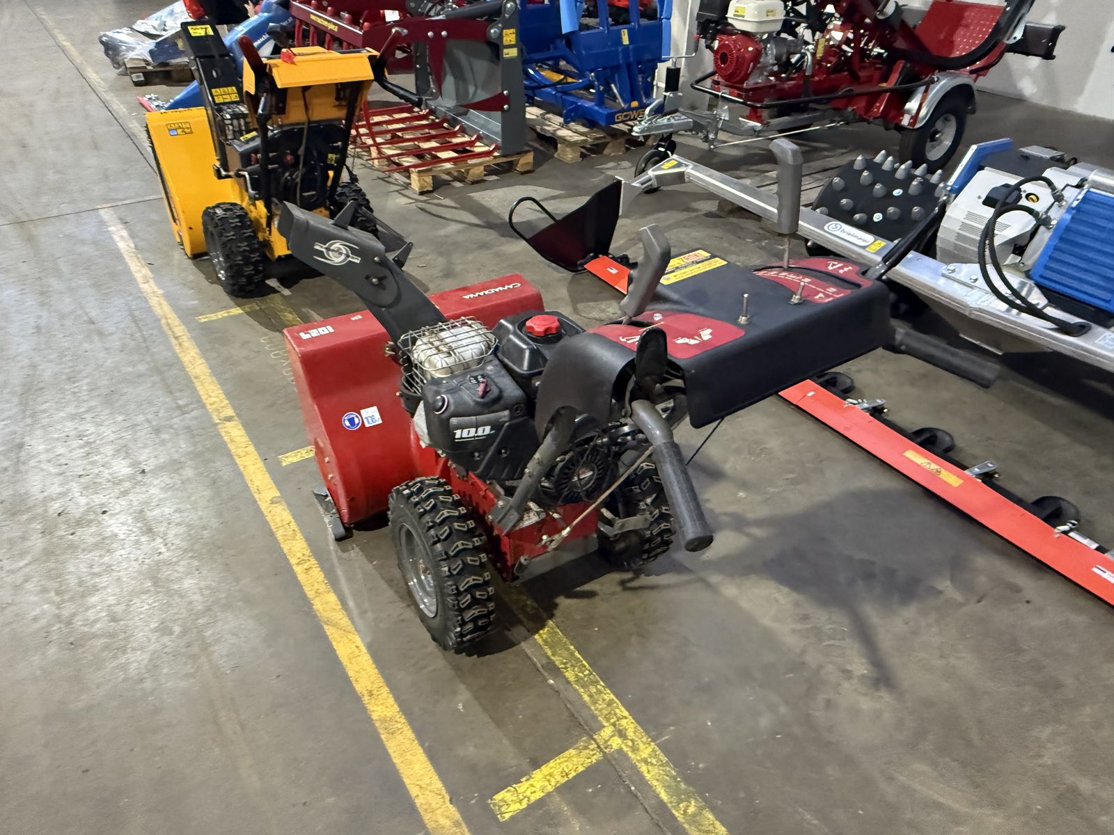 Canadiana 1029 Schneefräse mit 10PS 3