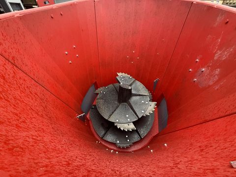 Sonstige Sagro Futtermischer 2m³-E-Antrieb und Zapfwelle