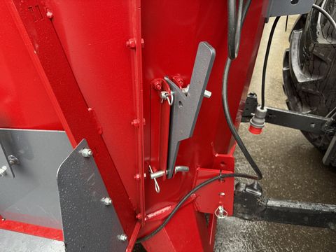 Sonstige Sagro Futtermischer 2m³-E-Antrieb und Zapfwelle