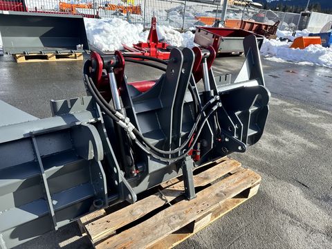 Sonstige Stekro Polterschild 180cm mit hydr. Niederhalter