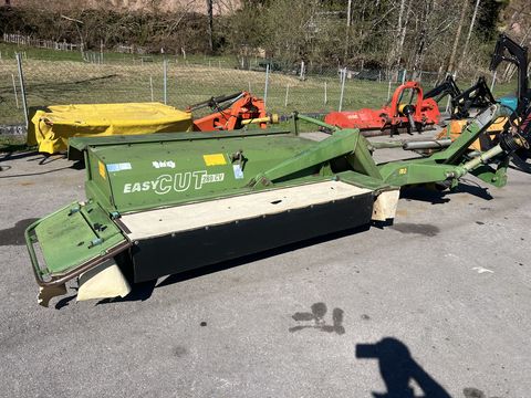 Krone Easy Cut 280 CV mit Stahlzinkenaufbereiter