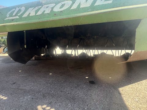 Krone Easy Cut 280 CV mit Stahlzinkenaufbereiter