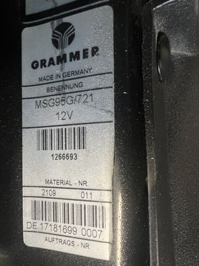 Grammer MSG95G/721 mit DEUTZ-FAHR Logo