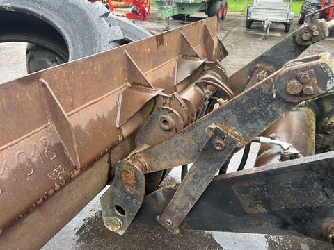 Caterpillar IT12 