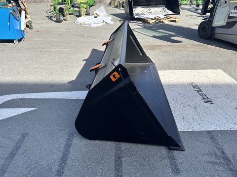 Quicke Volumenschaufel VL 225 mit Euroaufnahme