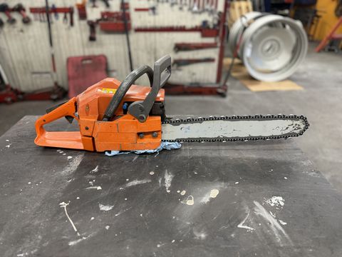 Husqvarna 254 XP mit 45cm Schwertlänge