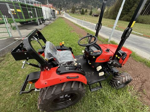 Antonio Carraro Panther 26H Kompakttraktor mit Mitsubishi Motor