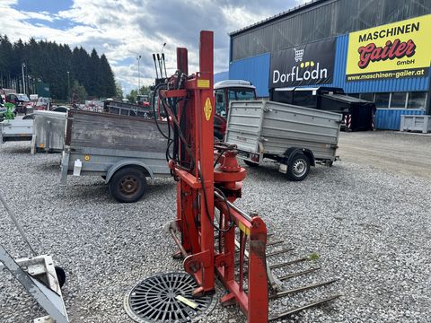 Kuhn Siloblockschneider mit Hubgerüst 