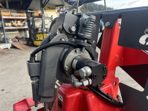 Krpan 8,5 EH-2m mit Seilausstoß und Funk