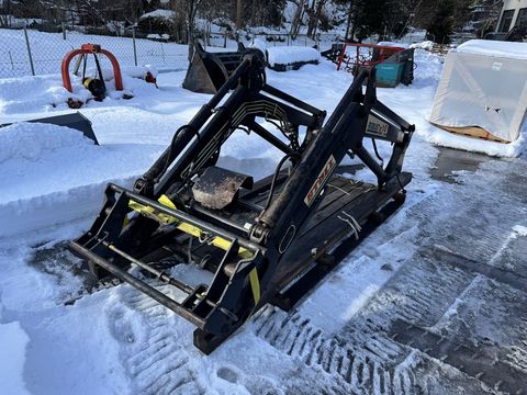 Stoll Robust F10 HDPM Frontlader mit Euroaufnahme