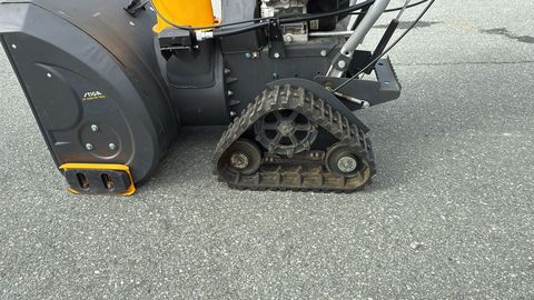Stiga ST 401 Schneefräse mit Raupenantrieb