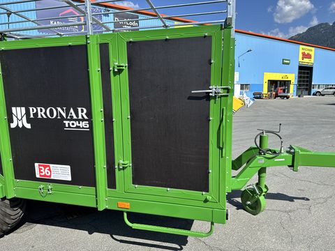 Pronar Viehanhänger T046 (Kurier 6) Top Ausstattung