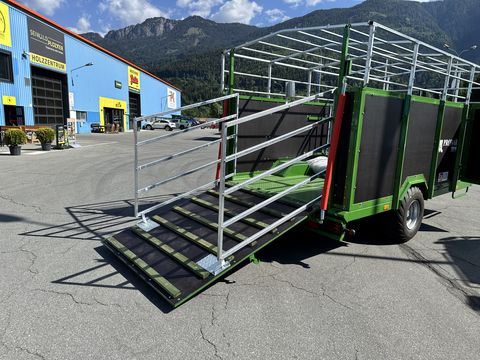 Pronar Viehanhänger T046 (Kurier 6) Top Ausstattung