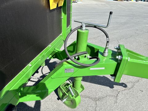 Pronar Viehanhänger T046 (Kurier 6) Top Ausstattung