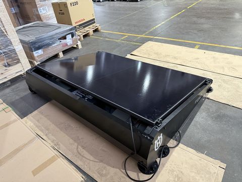 Husqvarna Solar Charger