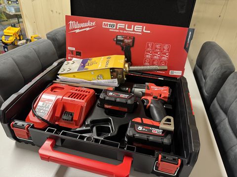 Sonstige SOMA Fällkeil FK60 mit Milwaukee Schlagschrauber