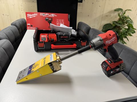 Sonstige SOMA Fällkeil FK60 mit Milwaukee Schlagschrauber