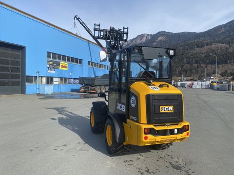 JCB 403 Agri