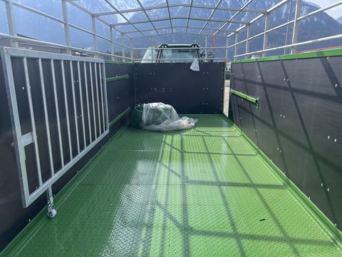 Pronar Viehanhänger T046/1 (Kurier10)