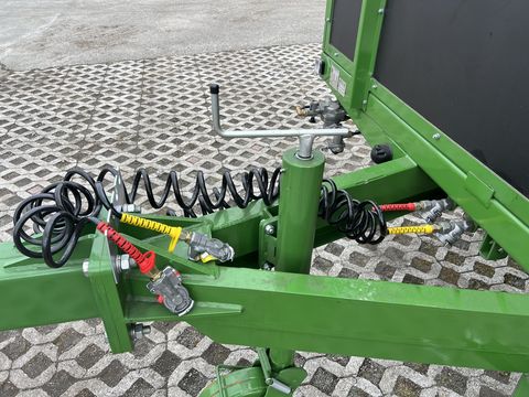 Pronar Viehanhänger T046/1 (Kurier10)