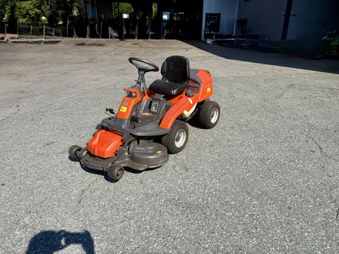 Husqvarna Rider R216T AWD gebraucht mit 103cm Mähdeck
