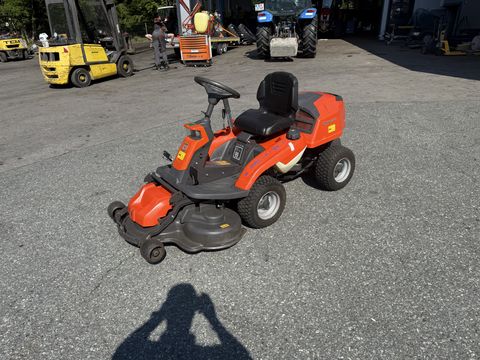 Husqvarna Rider R216T AWD gebraucht mit 103cm Mähdeck