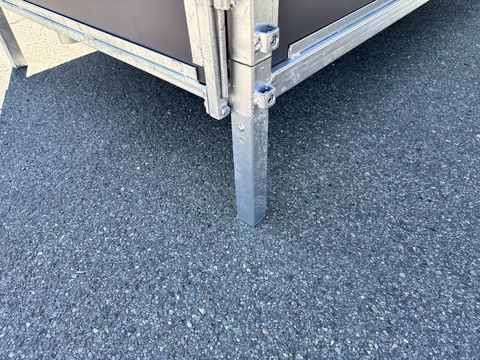 Patura Kälber-Auto MAXI, Kälberbox mit Dach
