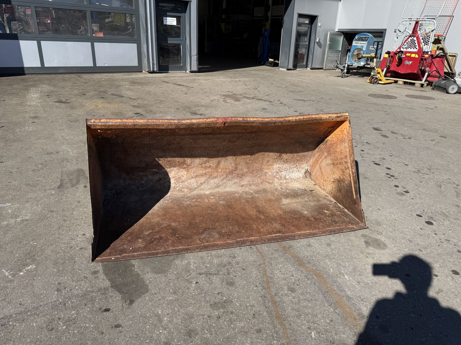 Hauer Frontladerschaufel 200cm mit Haueraufnahme 3