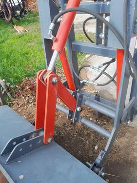 Sonstige Front-Hecklader zu Carraro