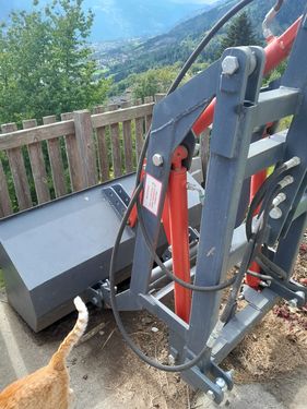 Sonstige Front-Hecklader zu Carraro