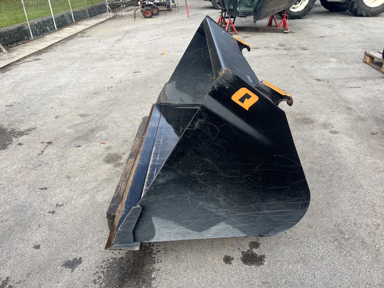 Quicke Universalschaufel 160 cm 2