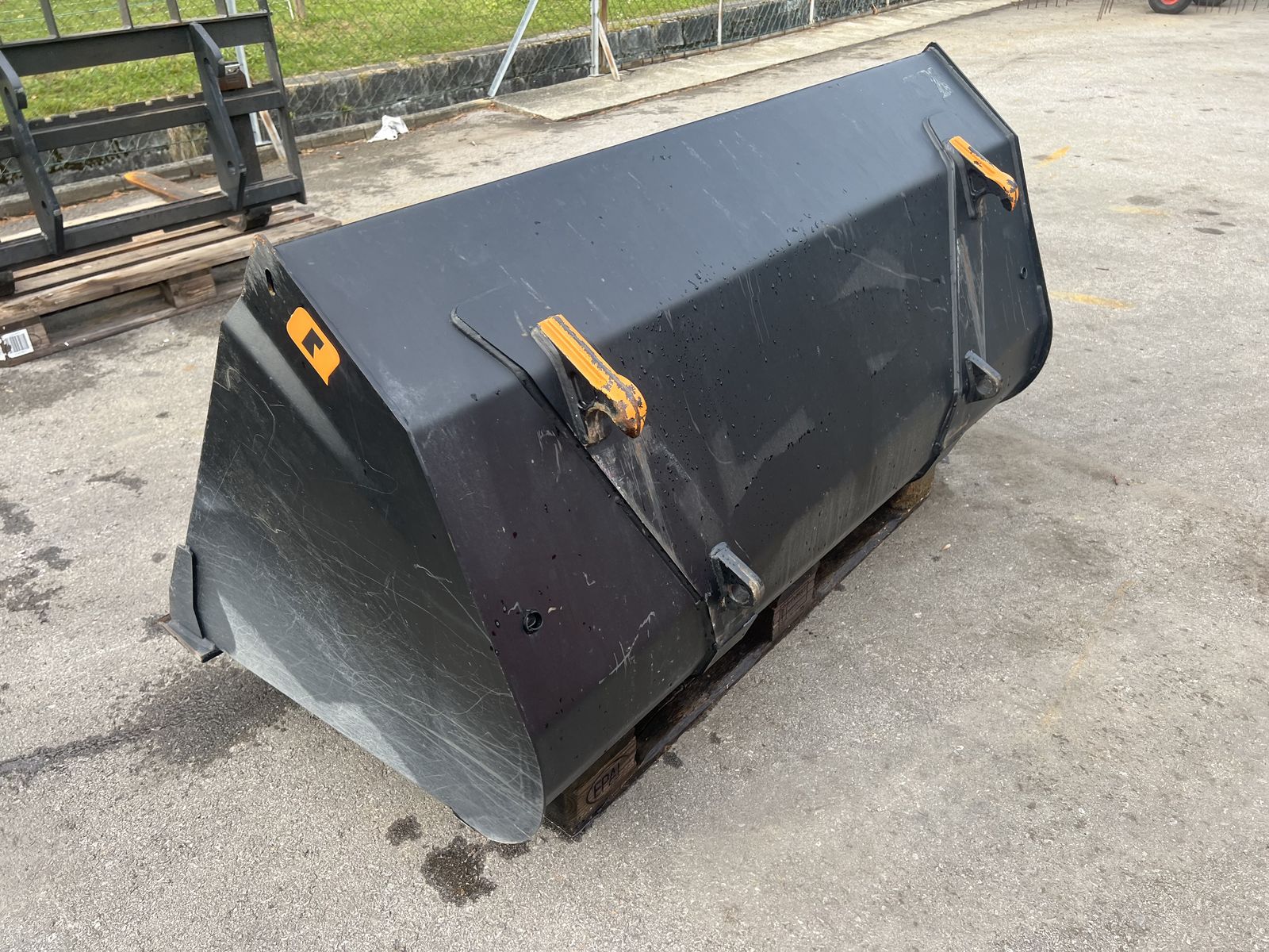 Quicke Universalschaufel 160 cm 3
