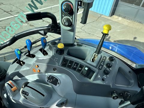 New Holland T 5.95