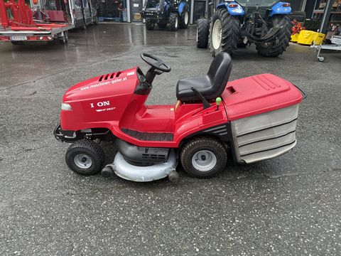 Honda HF 2622 Rasentraktor mit elektr. Entleerung
