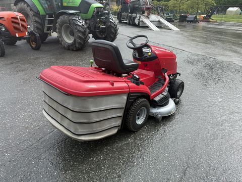 Honda HF 2622 Rasentraktor mit elektr. Entleerung