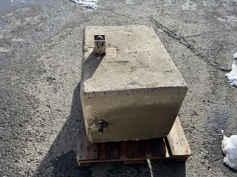 Sonstige Eigenbau Betongewicht ca. 550kg Dreipunkt