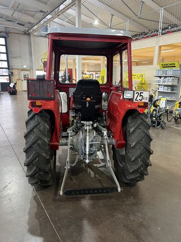 Massey Ferguson 135