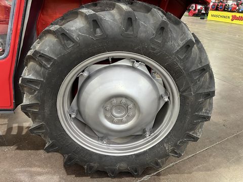 Massey Ferguson 135