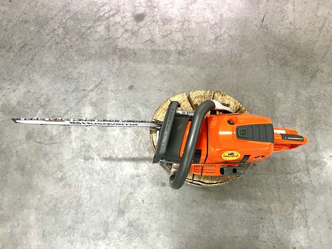 Husqvarna 560 XP mit 45cm Schwertlänge