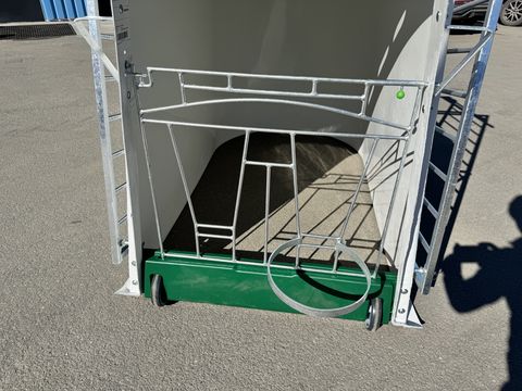 Patura Kälberiglu/Kälberhütte Comfort mit Umzäunung