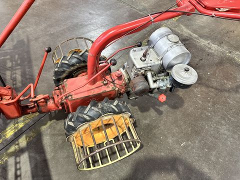 Aebi AM 7 Motormäher mit Fingerbalken und Bandrechen